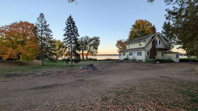 $5,750,000 | 3705 North Shore Drive, Orono, MN 55391