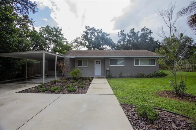 a view of a house with garden