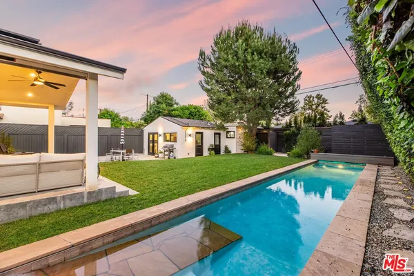 $2,650,000 | 11920 Hartsook Street, Valley Village, CA 91607