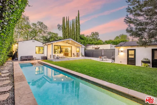 $2,650,000 | 11920 Hartsook Street, Valley Village, CA 91607