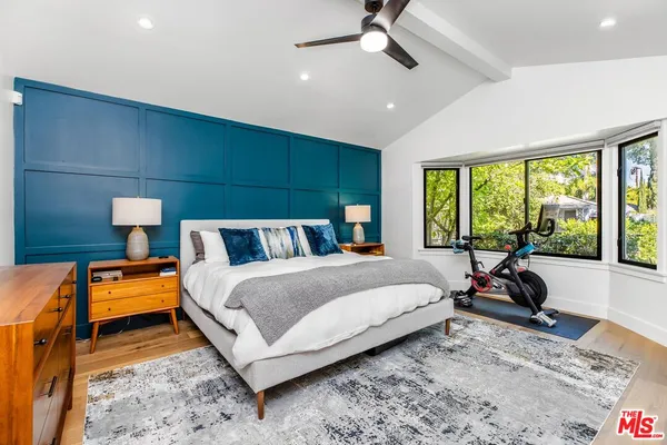 $2,650,000 | 11920 Hartsook Street, Valley Village, CA 91607