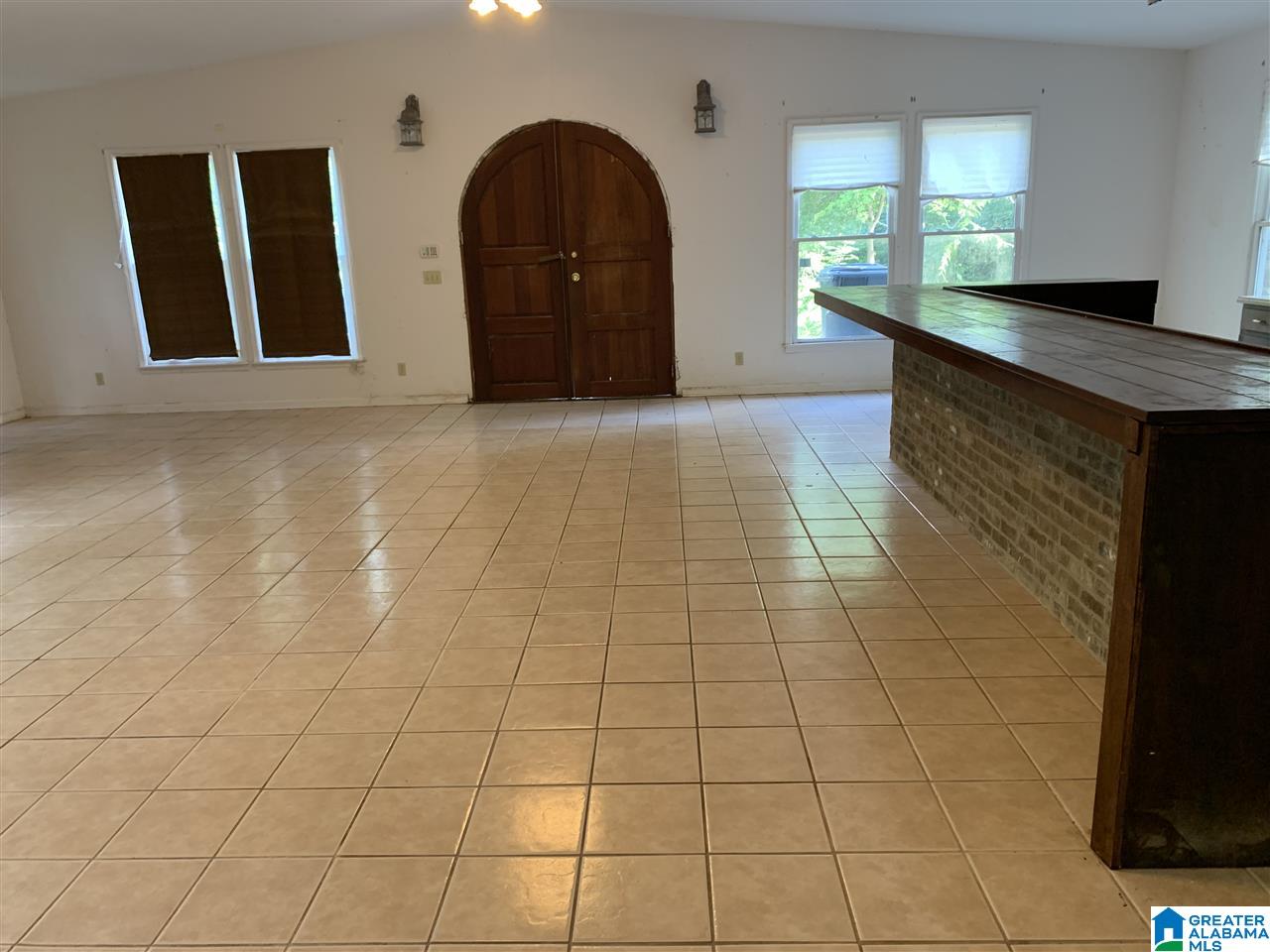 2954 Pipe Line Road Birmingham, AL 35243 - Photo 9 of 23 Gallery Image 9