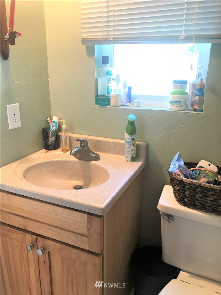 534 Ocean Beach Road Hoquiam, WA 98550 - Photo 14 of 22 Gallery Image 14