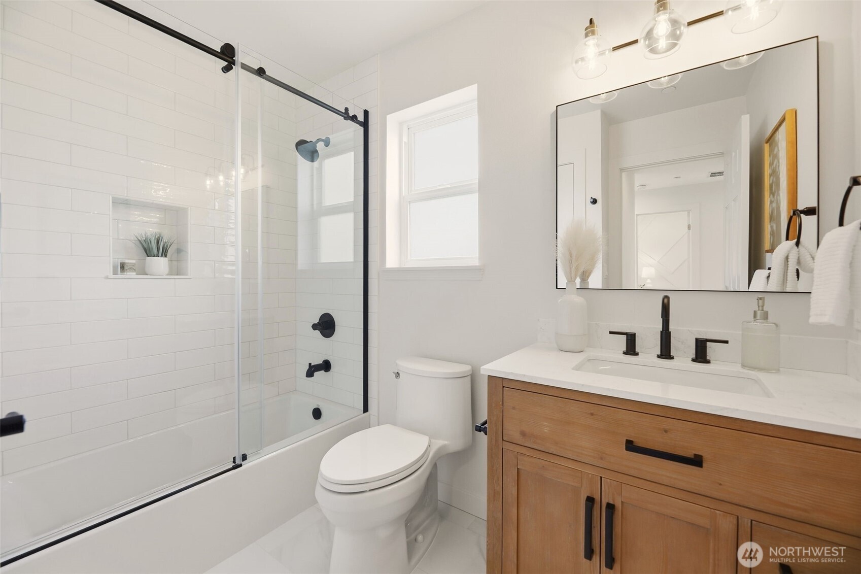 31922 Northeast 55th Street Carnation, WA 98014 - Photo 21 of 40