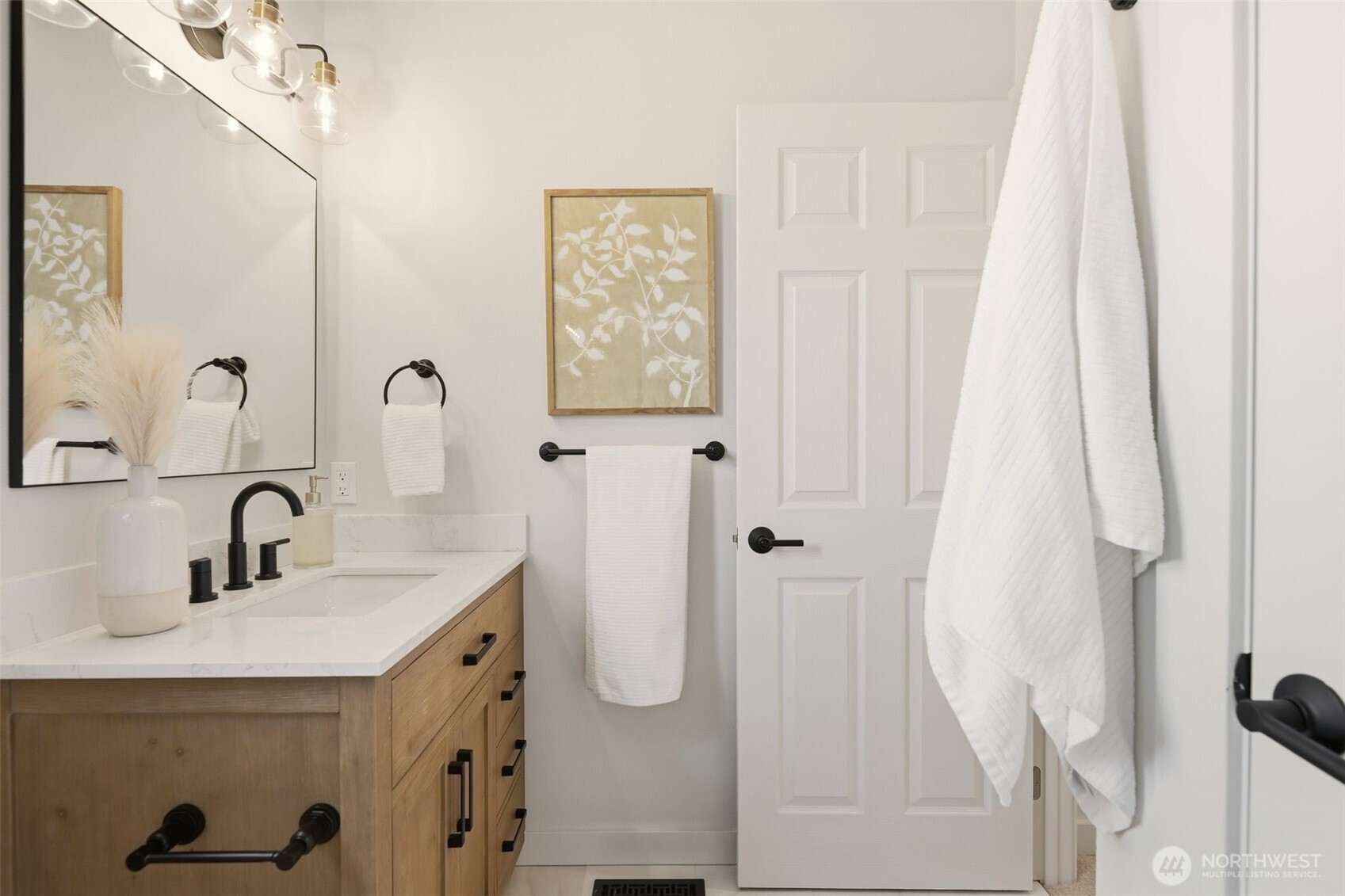 31922 Northeast 55th Street Carnation, WA 98014 - Photo 22 of 40