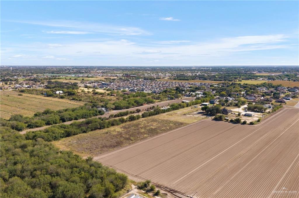 1320 West Eldora Road Alamo, TX 78516 - Photo 10 of 12 Gallery Image 10