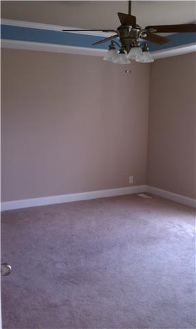 714 Lear Road Portland, TN 37148 - Photo 7 of 12 a view of a small space