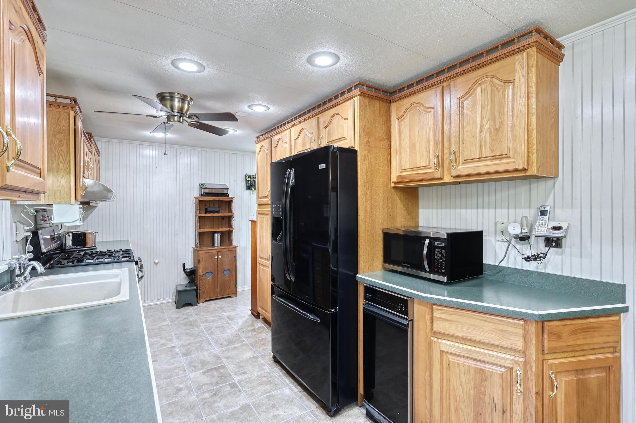 805 Black Rock Road Hanover, PA 17331 - Photo 12 of 54