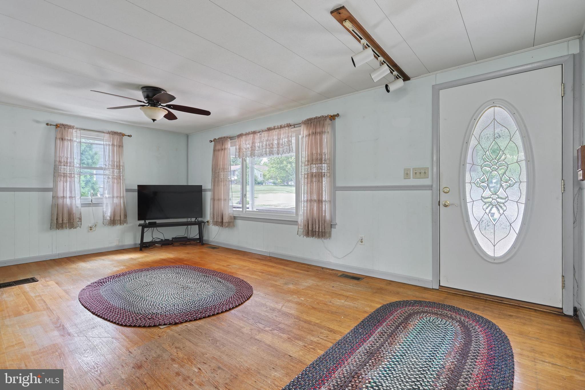 805 Black Rock Road Hanover, PA 17331 - Photo 4 of 54