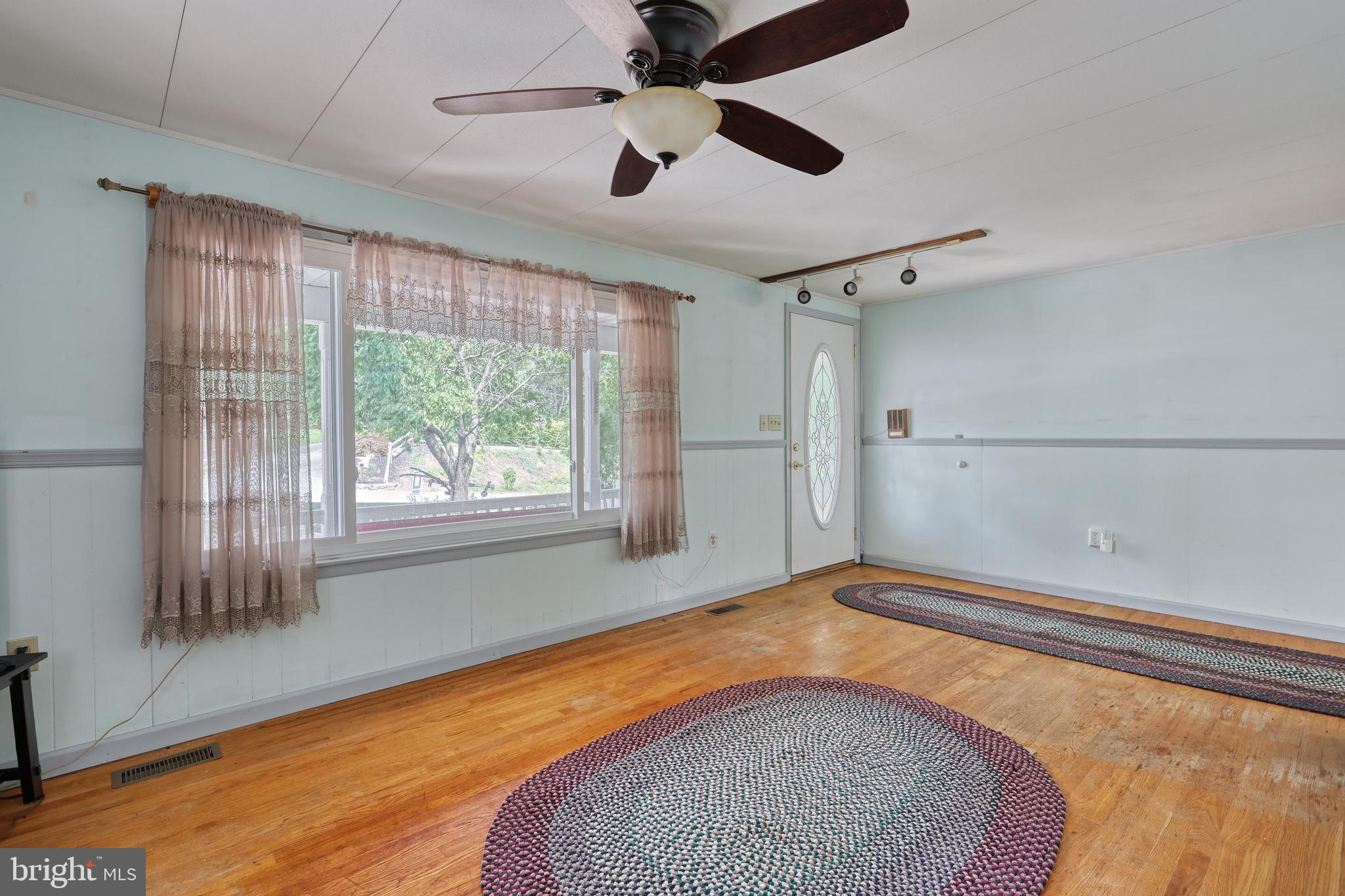 805 Black Rock Road Hanover, PA 17331 - Photo 6 of 54