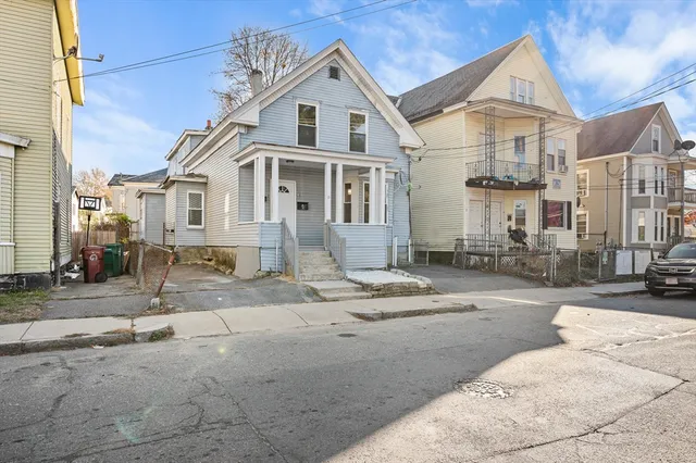 $699,000 | 11 Hampshire Street, Lowell, MA 01850