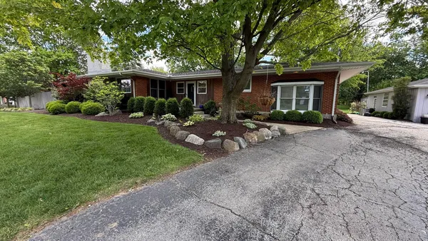 $394,900 | 9755 North Country Club Road, Piqua, OH 45356
