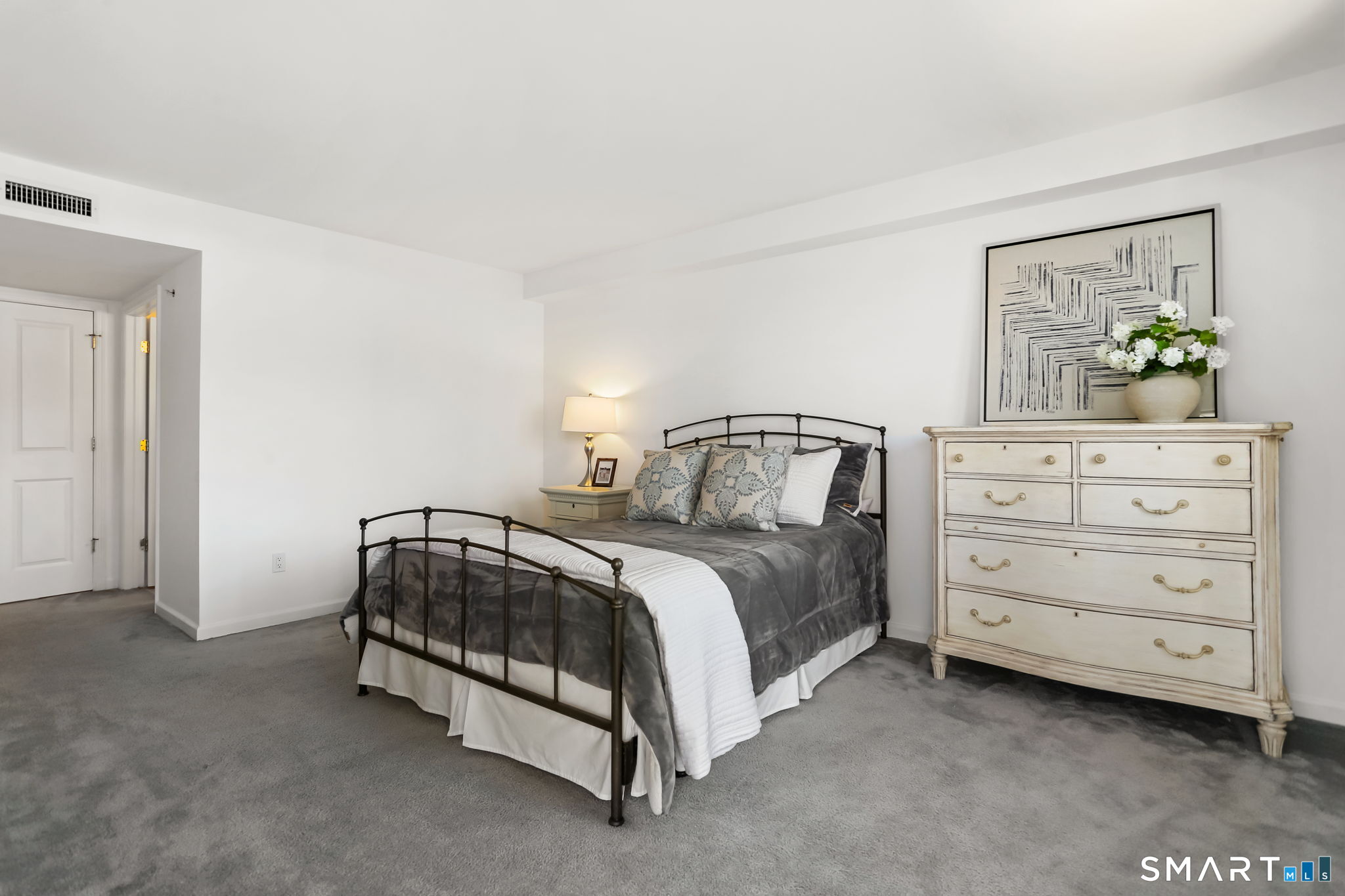 3250 Fairfield Avenue, Unit 302 Bridgeport, CT 06605 - Photo 17 of 27