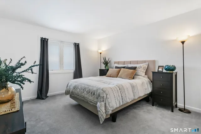 $299,000 | 3250 Fairfield Avenue, Unit 302, Bridgeport, CT 06605