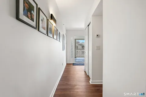 $299,000 | 3250 Fairfield Avenue, Unit 302, Bridgeport, CT 06605