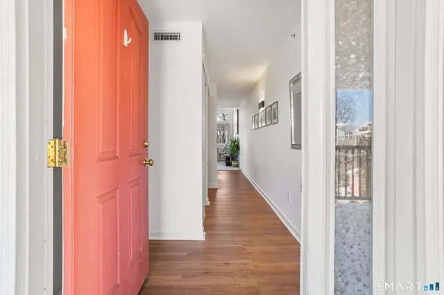 $299,000 | 3250 Fairfield Avenue, Unit 302, Bridgeport, CT 06605