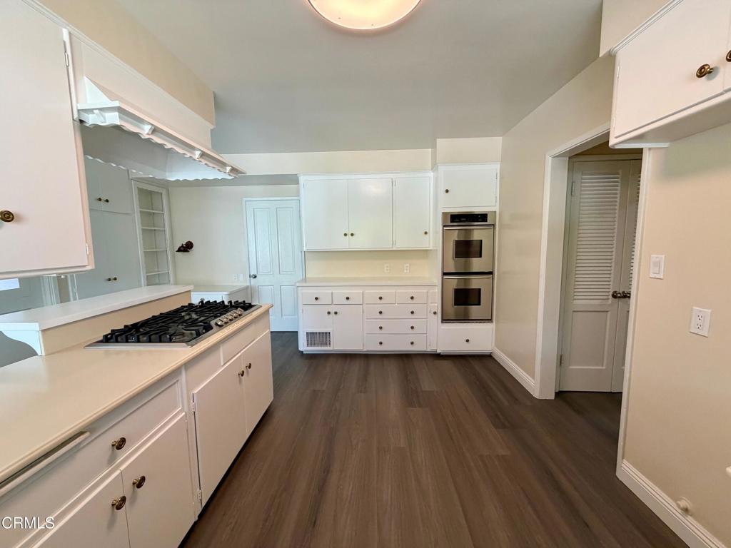 3835 Fairmeade Road Pasadena, CA 91107 - Photo 14 of 58 18