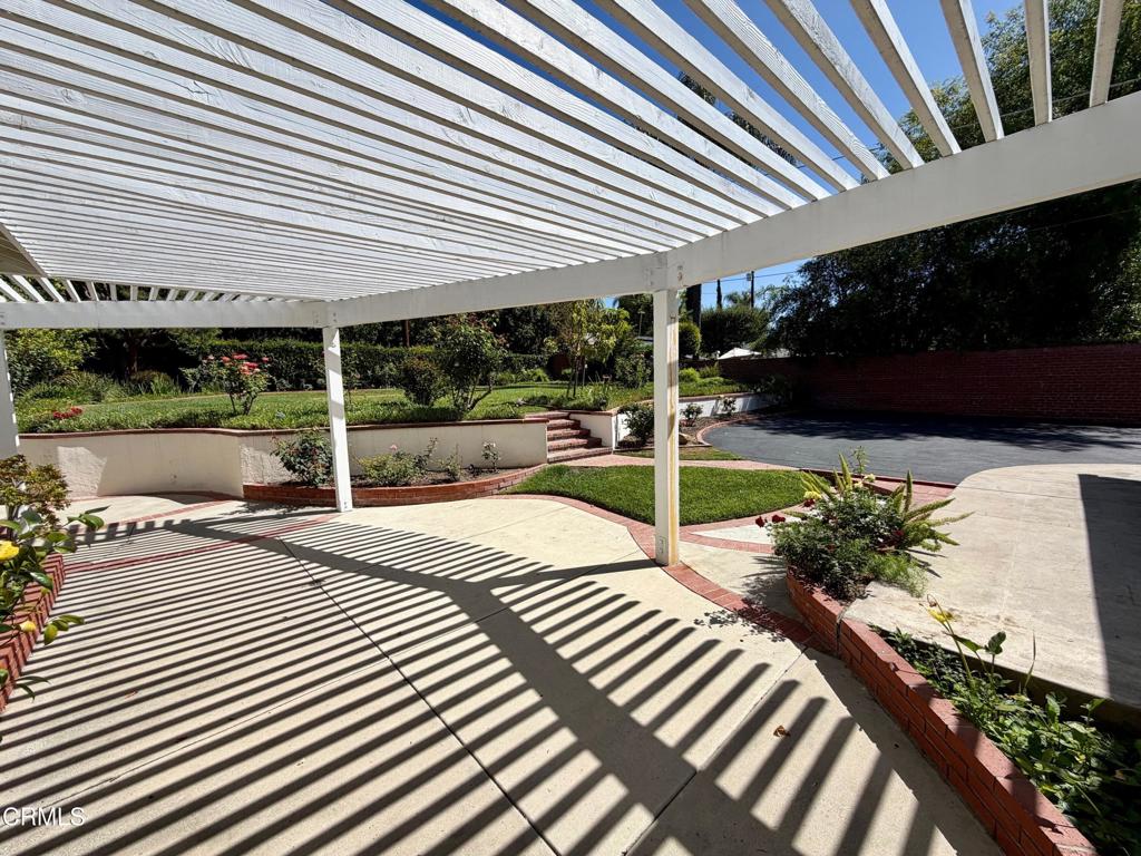 3835 Fairmeade Road Pasadena, CA 91107 - Photo 44 of 58 45