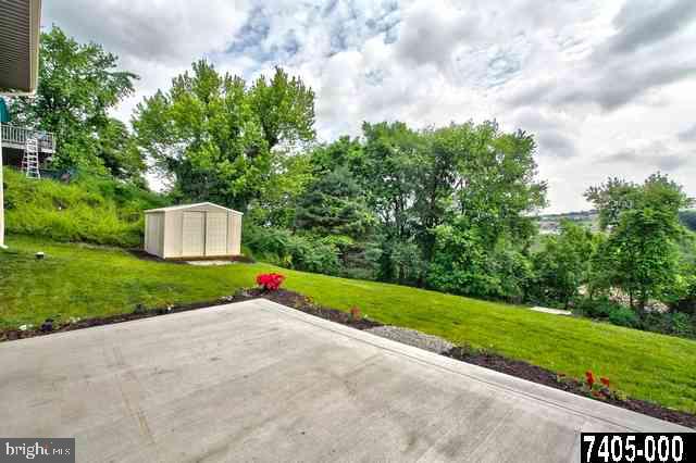 1377 Bonbar Road York, PA 17403 - Photo 22 of 25 Gallery Image 22