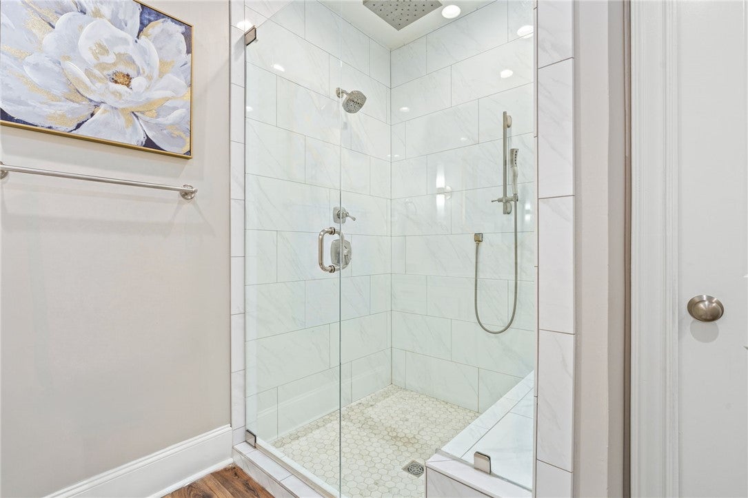 445 Marina Point Road, Unit A204 Dadeville, AL 36853 - Photo 21 of 32 Gallery Image 21