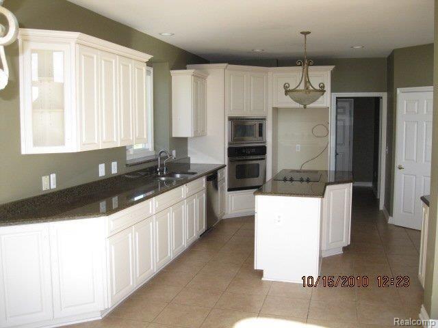 69485 Meadowbrook Lane Romeo, MI 48065 - Photo 14 of 25 IMG_0248
