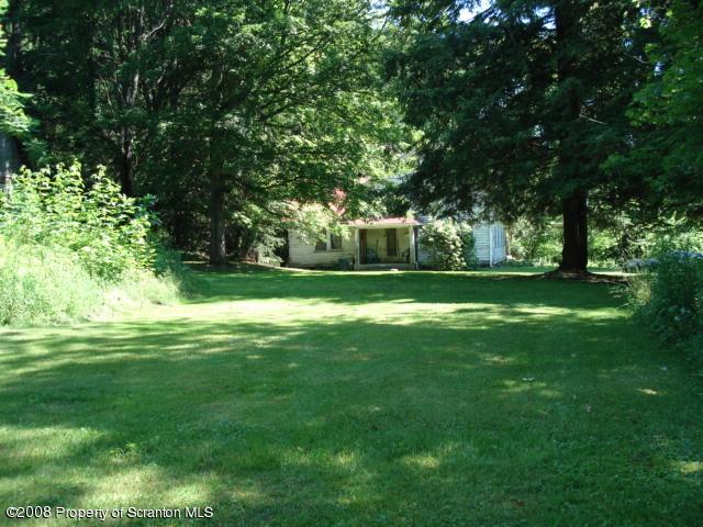 306 Craig Road Dalton, PA 18414 - Photo 5 of 8 Gallery Image 5