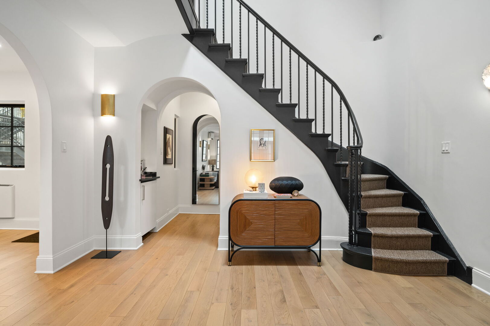 50 West Schiller Street, Unit 2G Chicago, IL 60610 - Photo 16 of 33