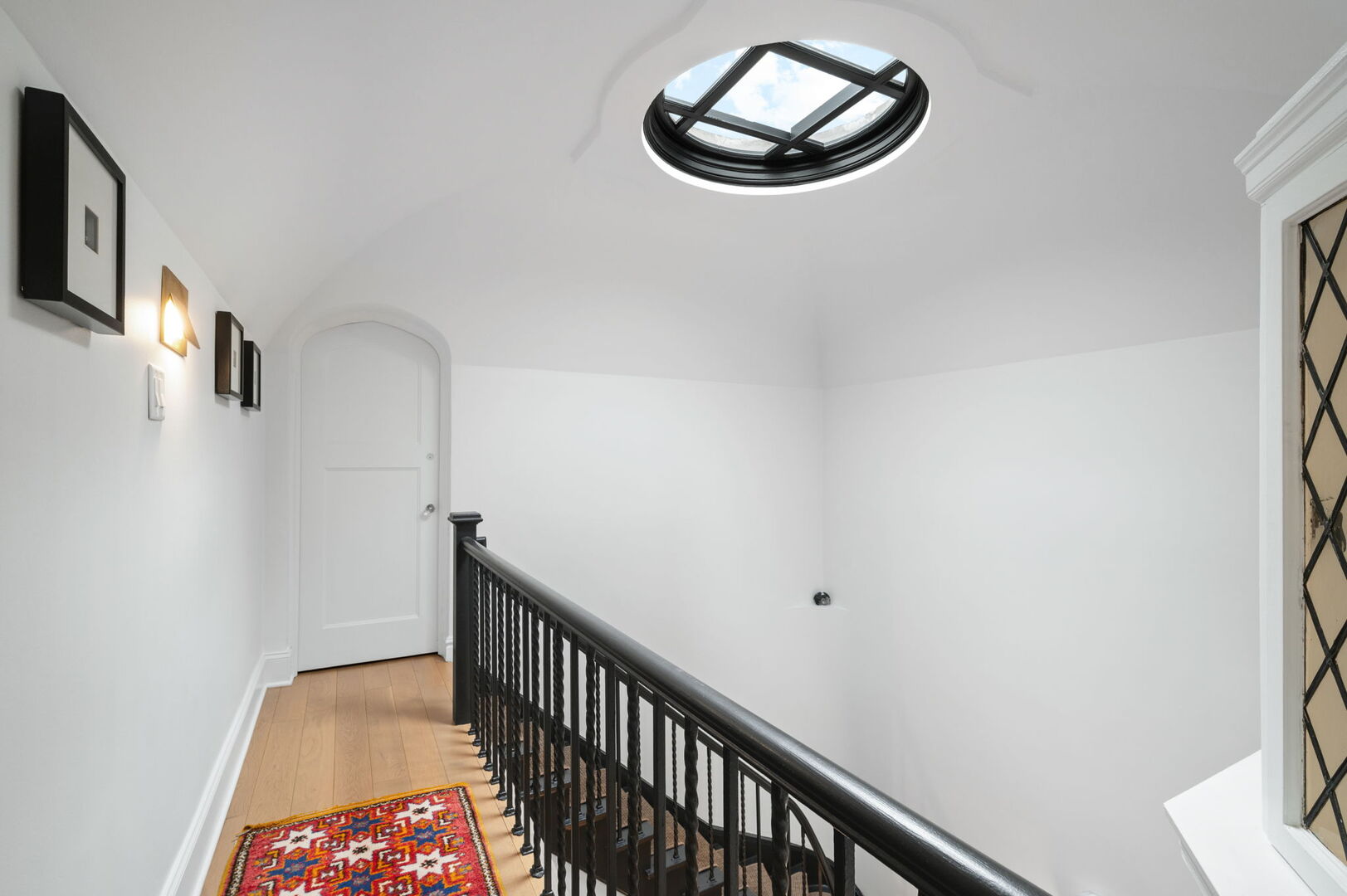 50 West Schiller Street, Unit 2G Chicago, IL 60610 - Photo 25 of 33