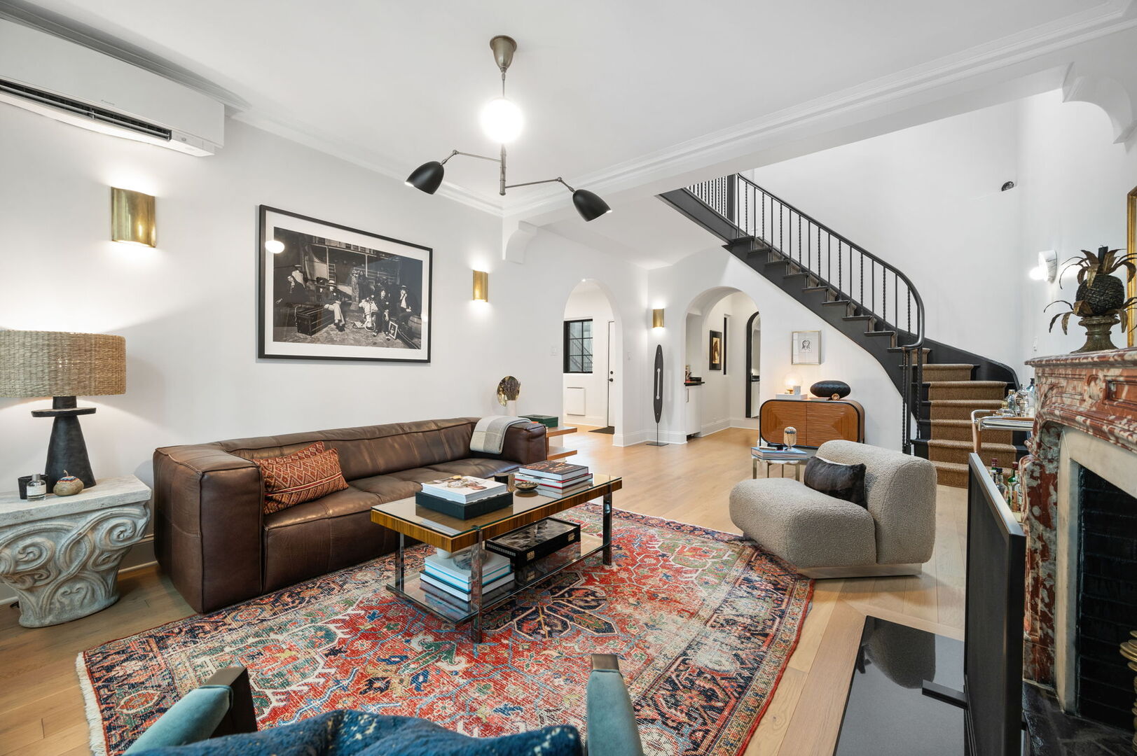 50 West Schiller Street, Unit 2G Chicago, IL 60610 - Photo 9 of 33