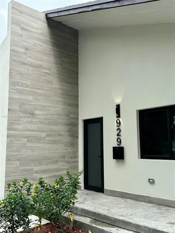 $739,990 | 929 Northwest 60th Street, Miami, FL 33127