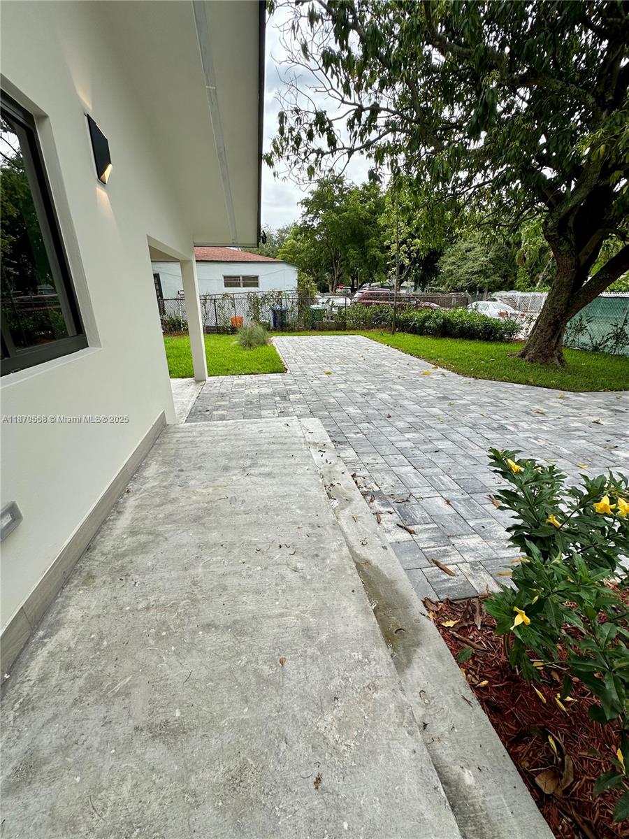 929 Northwest 60th Street Miami, FL 33127 - Photo 51 of 58 a view of outdoor space and yard