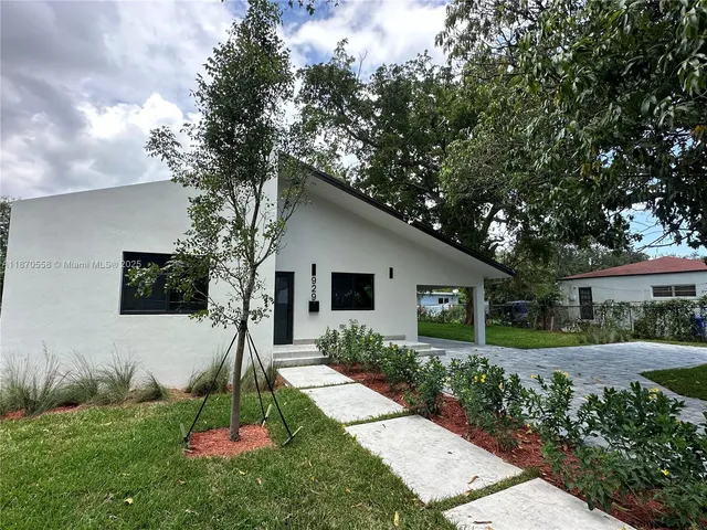 $739,990 | 929 Northwest 60th Street, Miami, FL 33127