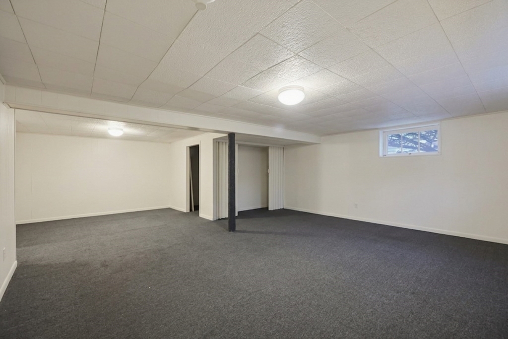 103 John Carver Road Reading, MA 01867 - Photo 35 of 38