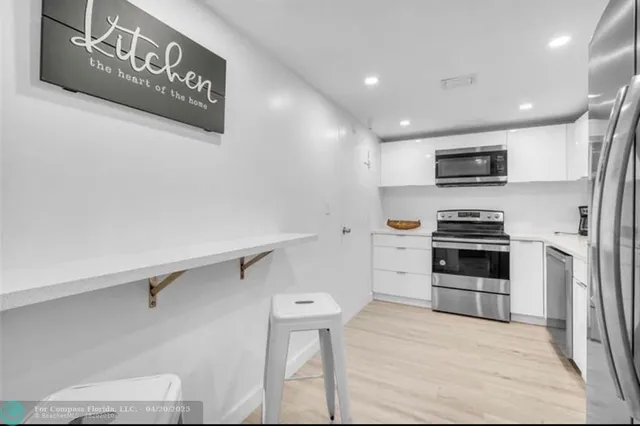 $2,350 | 4001 South Ocean Drive, Unit 7K, Hollywood, FL 33019