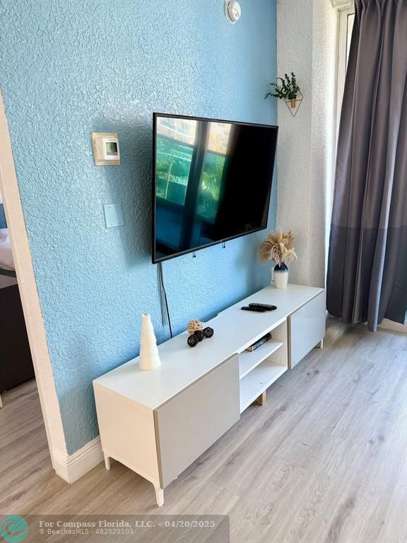 4001 South Ocean Drive, Unit 7K Hollywood, FL 33019 - Photo 9 of 26