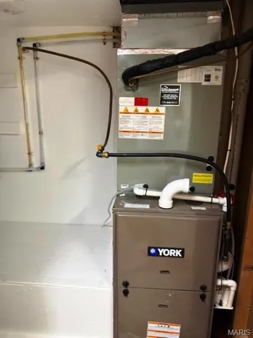 $472,200 | 696-685 Radcliff Lane, Poplar Bluff, MO 63901