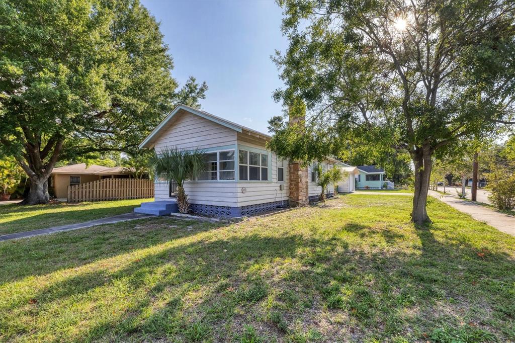 1815 5th Street Sarasota, FL 34236 - Photo 1 of 1