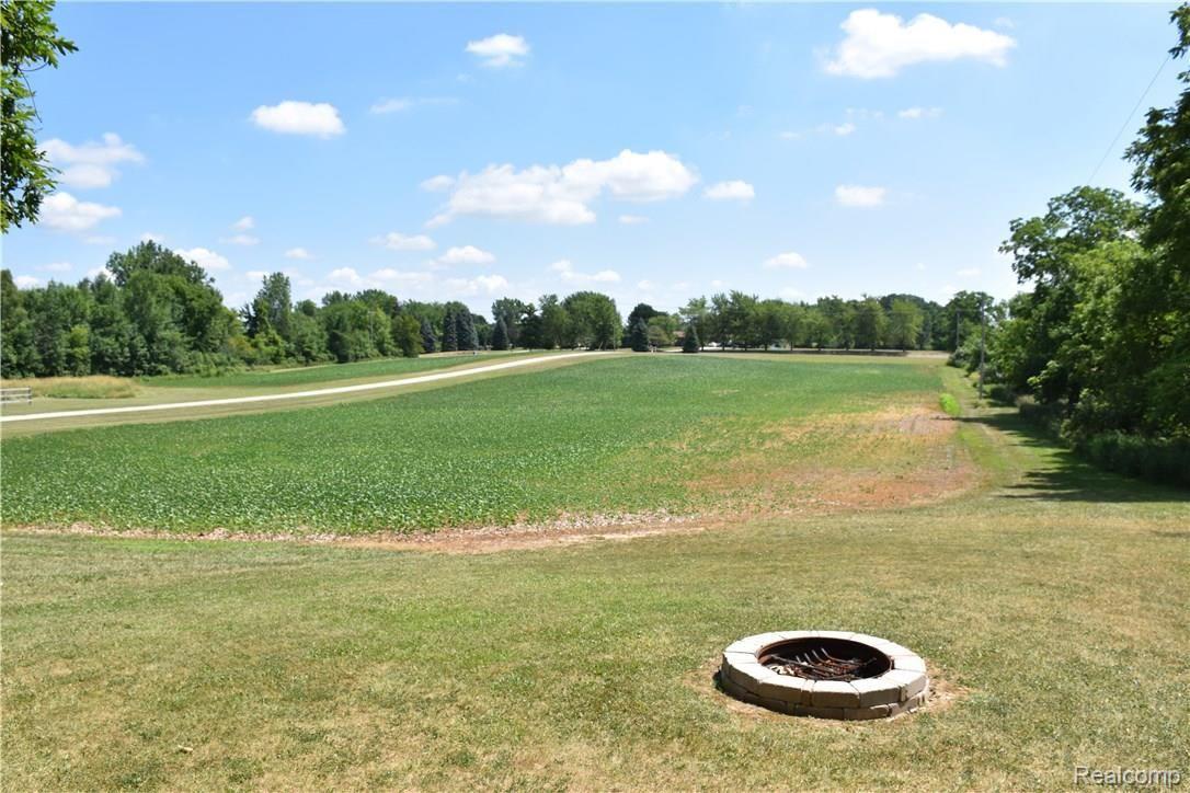 13130 Hogan Road Linden, MI 48451 - Photo 15 of 40 DSC_0436.JPG