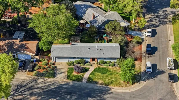 $525,000 | 8859 Mohawk Way, Fair Oaks, CA 95628