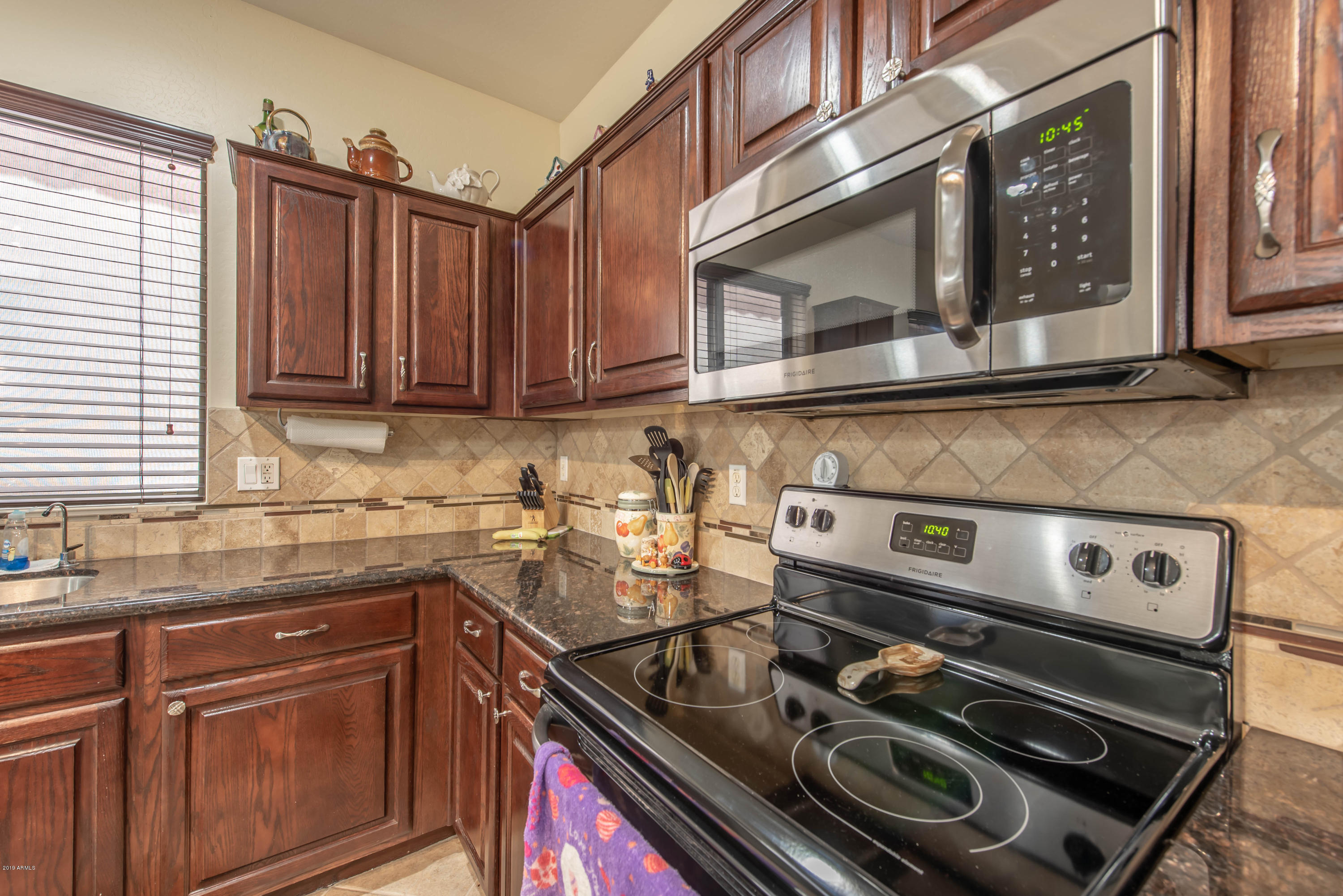 45386 Miramar Road Maricopa, AZ 85139 - Photo 13 of 36 DSC_1098-HDR