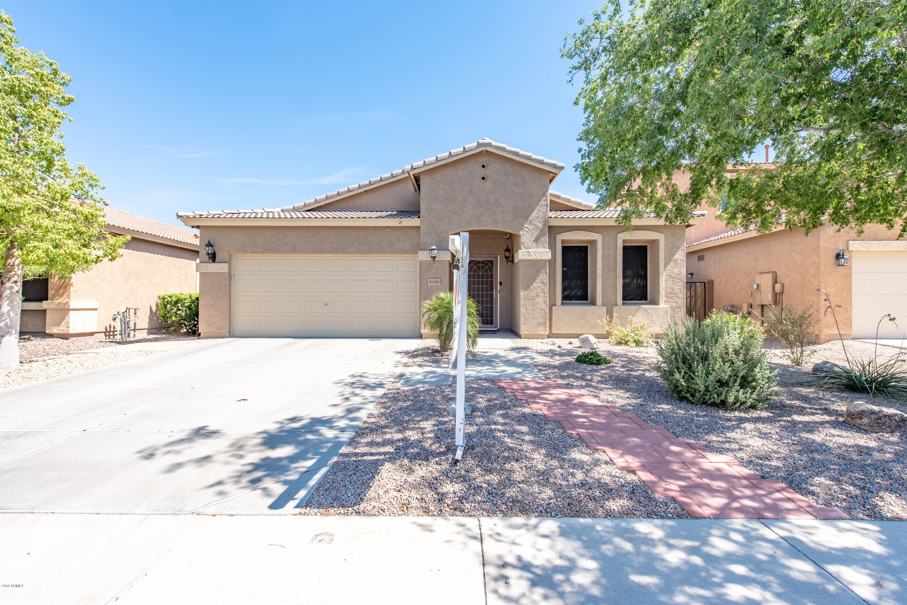 45386 Miramar Road Maricopa, AZ 85139 - Photo 2 of 36 DSC_0931-HDR