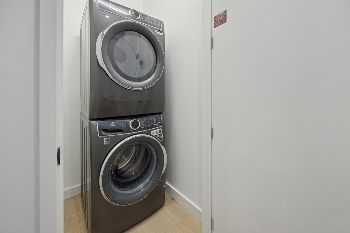 610 Davis Street, Unit 3204 Austin, TX 78701 - Photo 12 of 27 a close up view of a washer and dryer