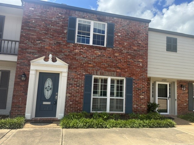 12662 Rip Van Winkle Drive, Unit 8 Houston, TX 77024 - Photo 2 of 21