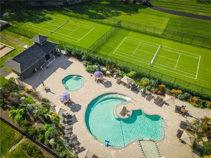 $1,600,000 | 4 White Hawk Ridge, Richmond, RI 02898