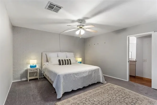 $2,500 | 3022 Baldwin Street, Houston, TX 77006