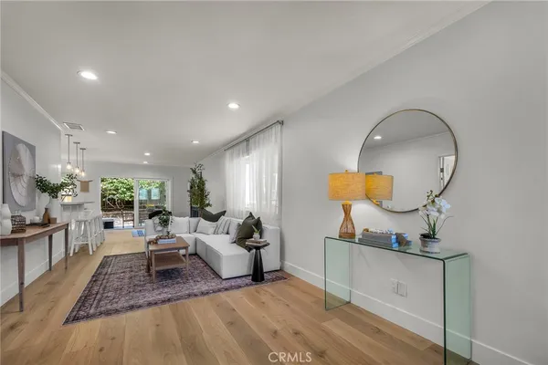 $1,469,000 | 1613 Armour Lane, Redondo Beach, CA 90278