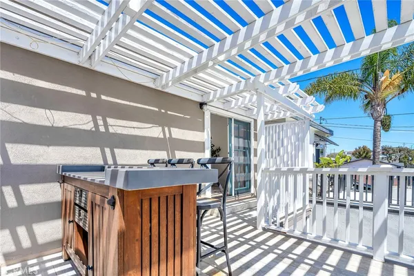 $1,469,000 | 1613 Armour Lane, Redondo Beach, CA 90278