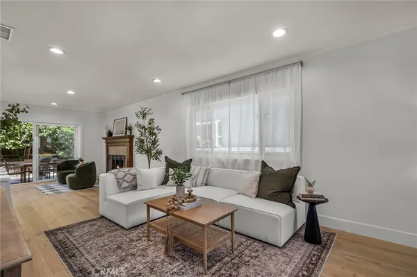 $1,469,000 | 1613 Armour Lane, Redondo Beach, CA 90278