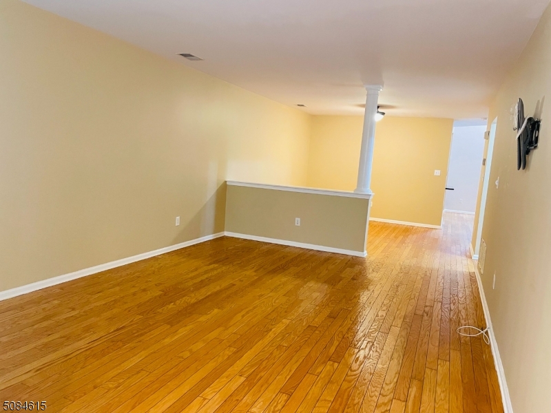 313 Hannah Way Bridgewater, NJ 08807 - Photo 2 of 15