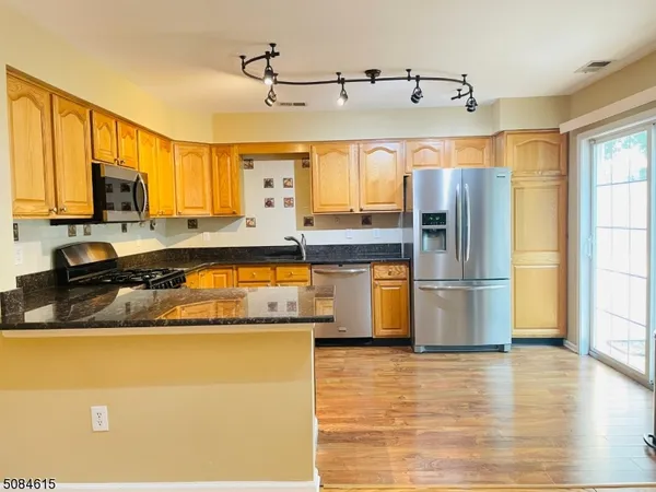 $3,600 | 313 Hannah Way, Bridgewater, NJ 08807